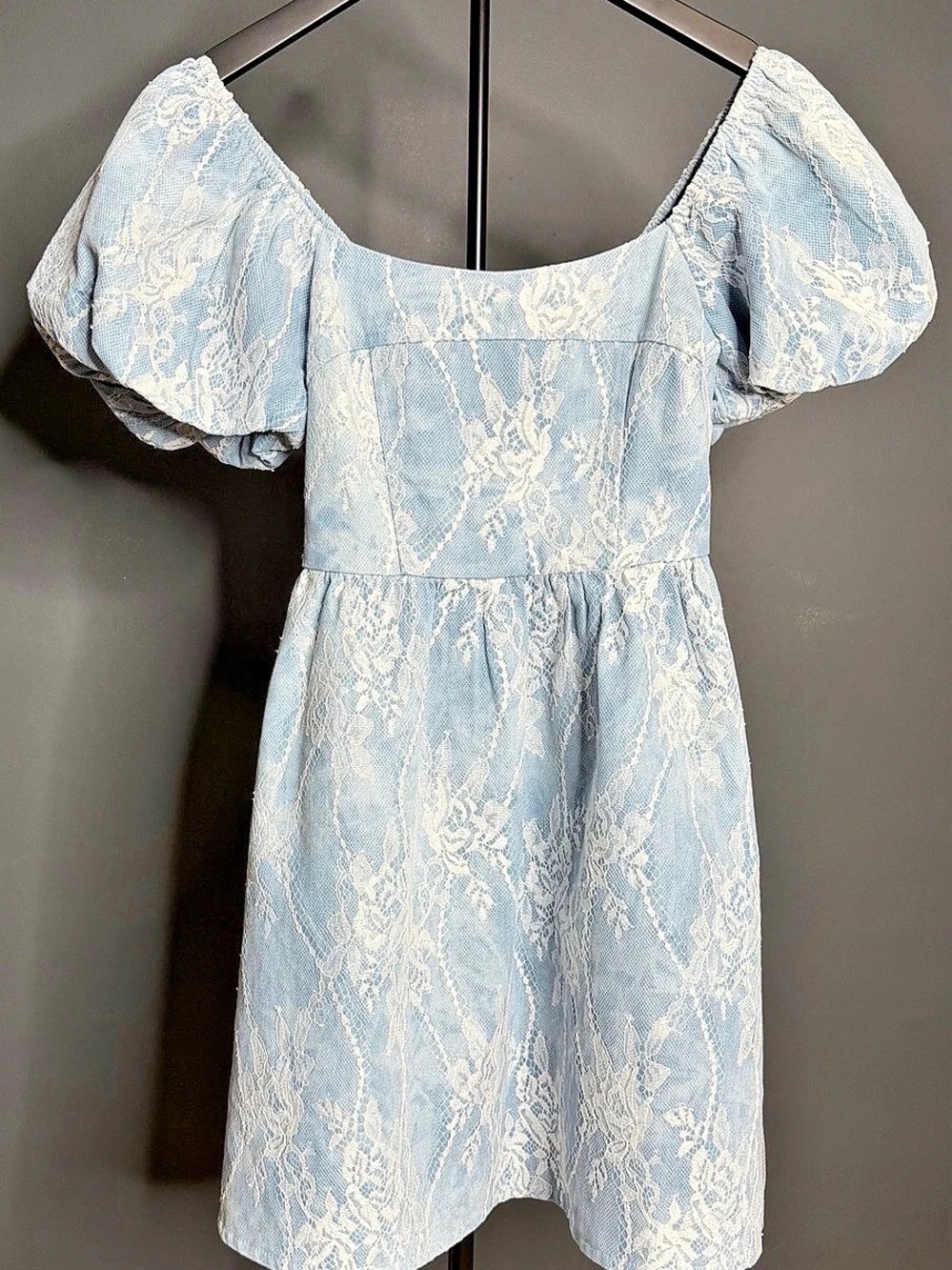 Forte Floral Lace Mini Dress in Blue & White Size Small NWT